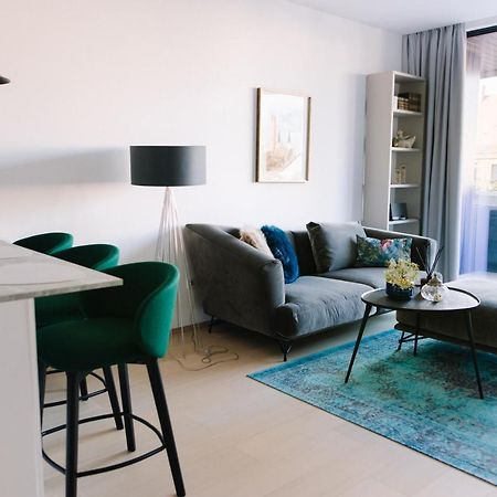 Design Apartman - Free Parking 塞格德 外观 照片